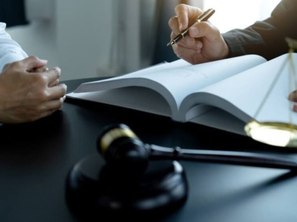 Regularización extraordinaria de inmigrantes en España en 2026Regularización extraordinaria de inmigrantes en España en 2026